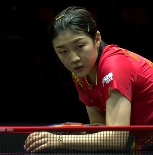 还在防守端 还在防守端